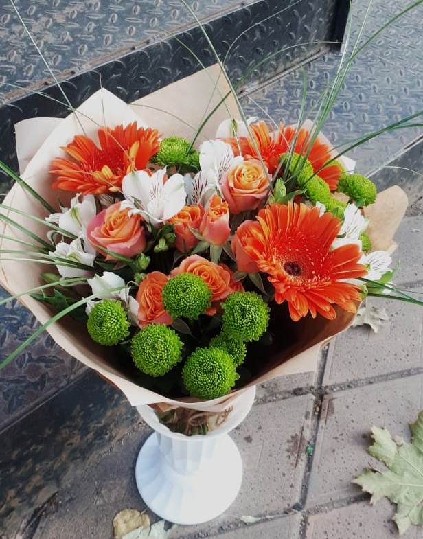 Букет цветов из: Герберы, Хризантемы, Альстромерии и Розы в Починках