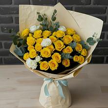 Букет цветов из:  Розы в Починках