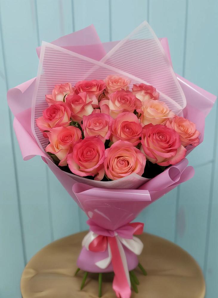 Букет 15 Розовых роз Равель в Починках