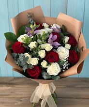 Букет цветов из:  Розы и Альстромерии в Починках