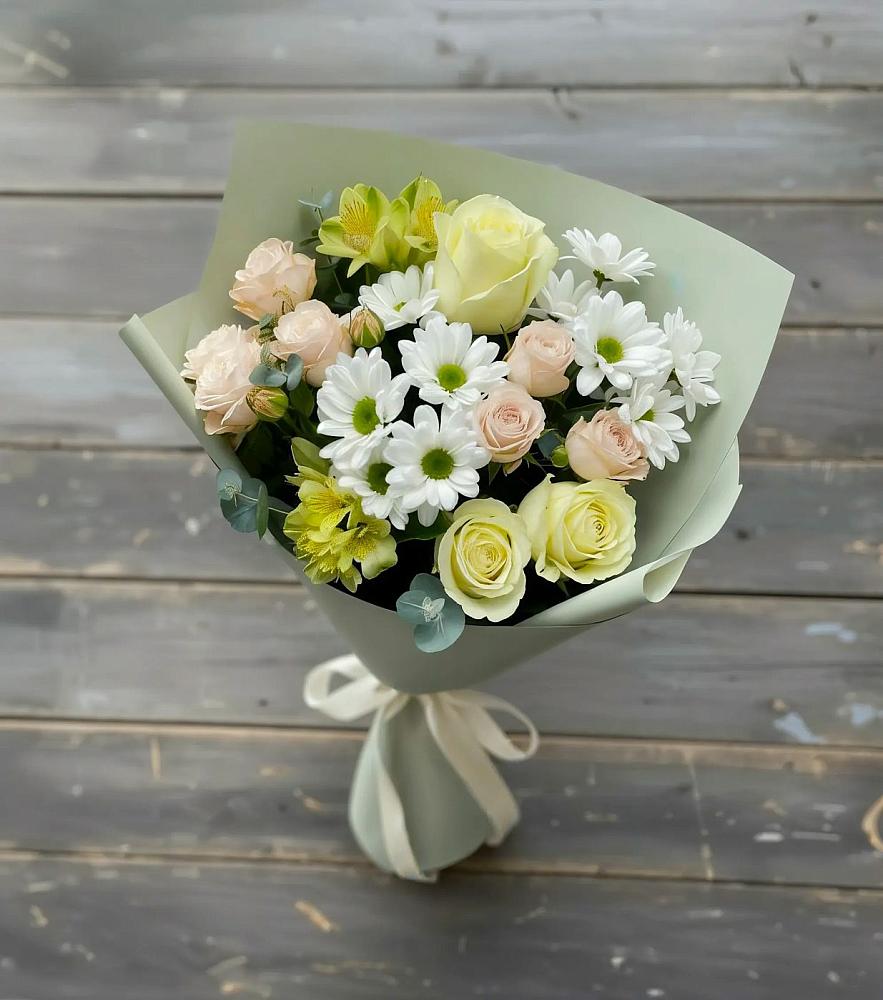 Букет цветов из: Альстромерии, Розы и Хризантемы в Починках