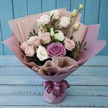Букет цветов из:  Розы и Лизиантусы #REPLACE_PRED# Починках