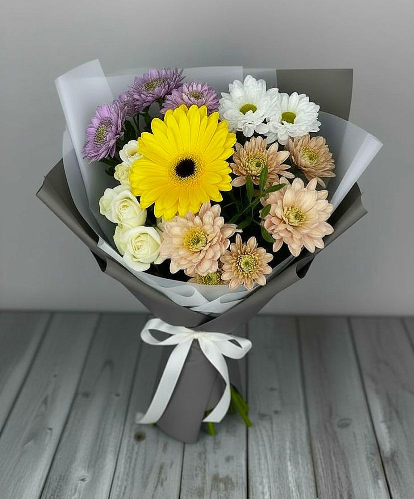 Букет цветов из: Розы, Герберы и Хризантемы в Починках