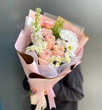 Букет цветов из:  Хризантемы и Розы в Починках