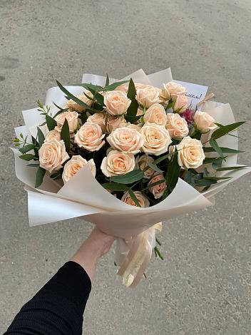 Букет Кремовые розы Латте в Починках