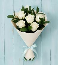 Букет цветов из:  Розы в Починках