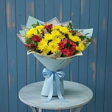 Букет цветов из:  Альстромерии и Хризантемы в Починках