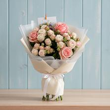 Букет цветов из:  Розы в Починках